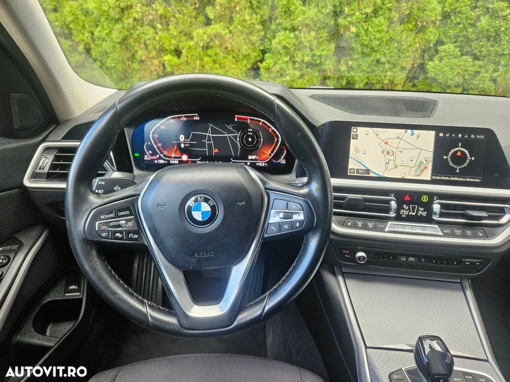 BMW Seria 3 320d Touring xDrive Aut. Edition Luxury Line Purity - 12