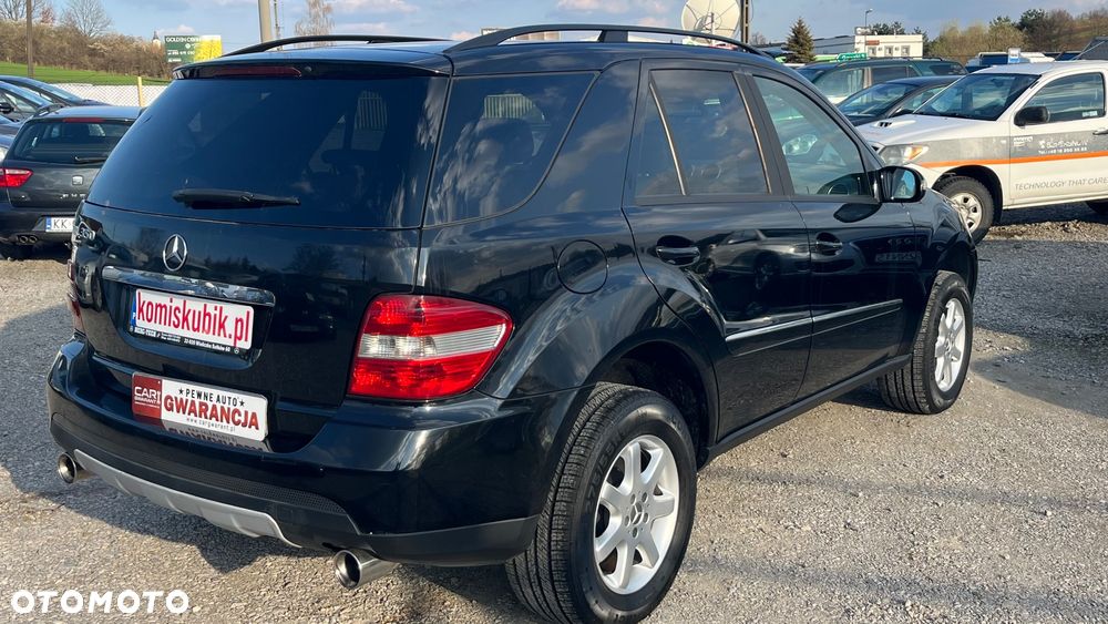 Mercedes-Benz ML 350 4-Matic - 3