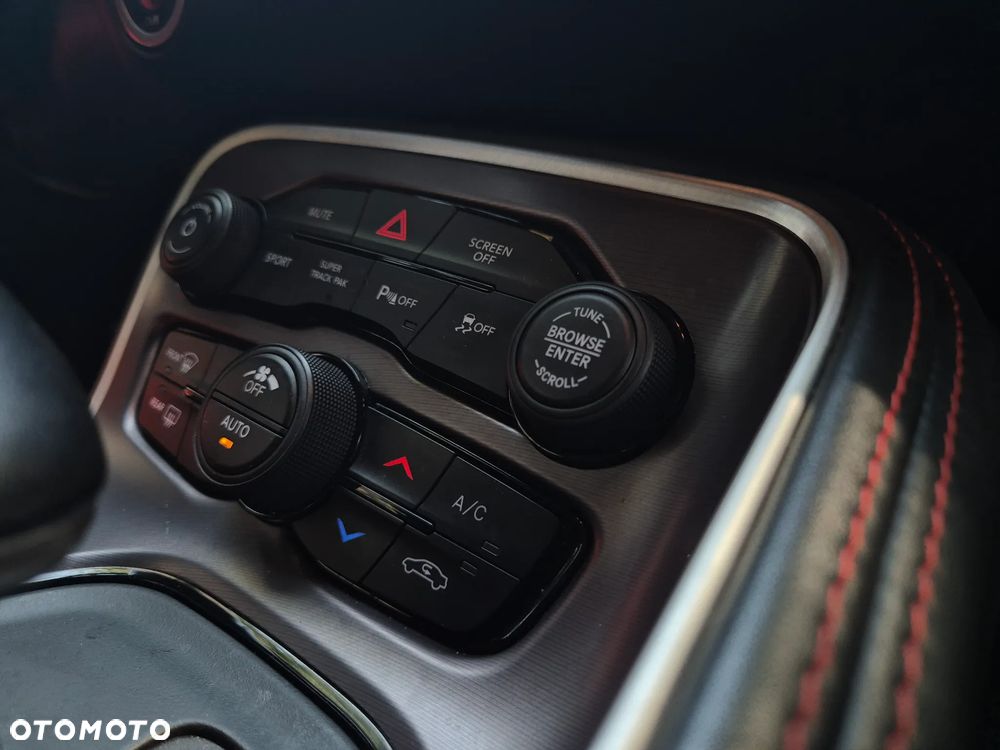 Dodge Challenger 3.6 GT Plus AWD - 22