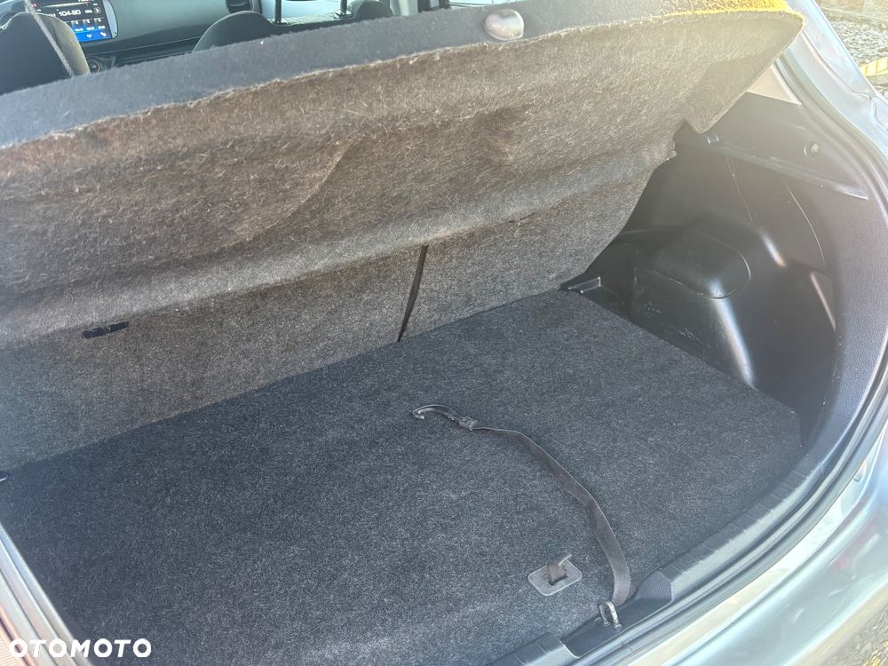 Toyota Yaris 1.4 D-4D Comfort - 20
