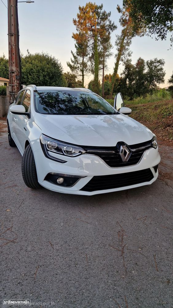 Renault Mégane Sport Tourer - 1