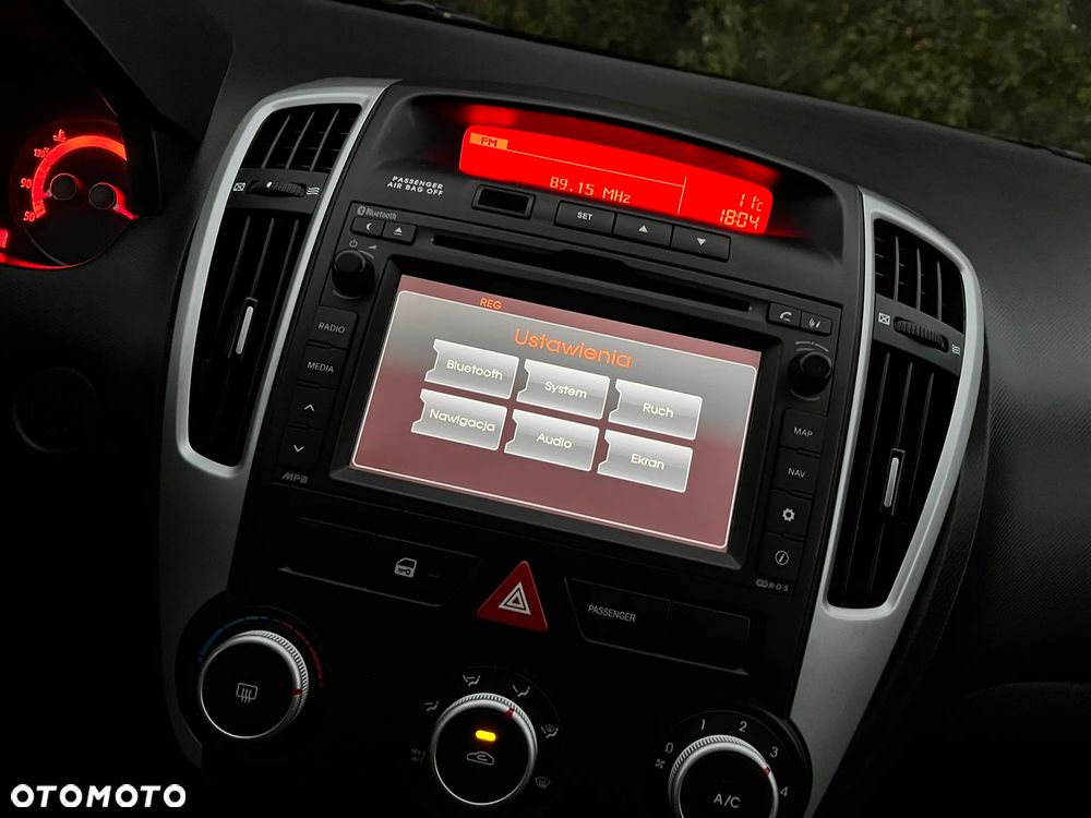 Kia Ceed Cee'd 1.4 L Euro2012 - 22