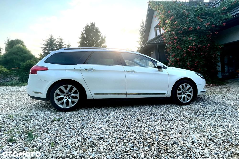 Citroën C5 V6 HDi 240 Biturbo FAP Exclusive - 4