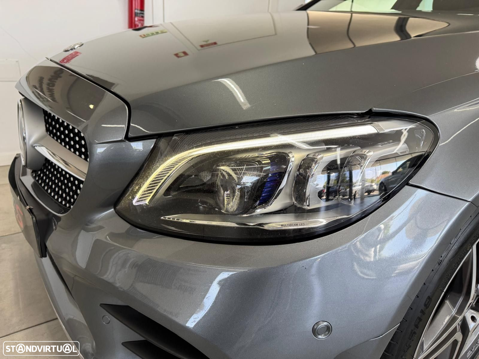 Mercedes-Benz C 220 d Station 9G-TRONIC AMG Line - 4