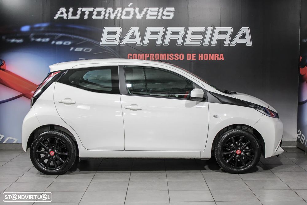 Toyota Aygo 1.0 X-Play+AC+X-Touch - 16