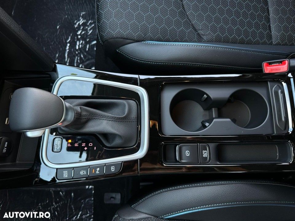 Kia XCeed - 21