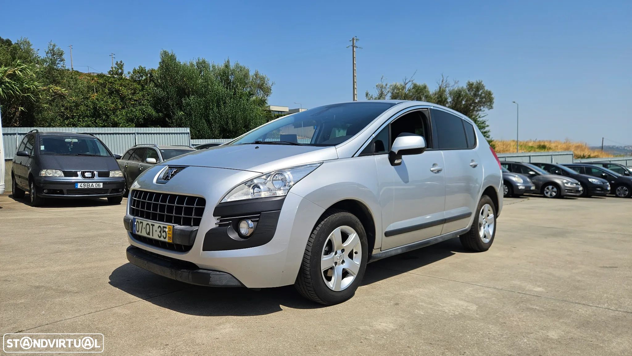 Peugeot 3008 1.6 HDi Executive CMP6 - 1