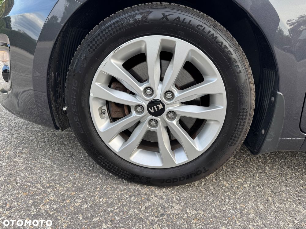 Kia Ceed 1.6 GDI ISG Platinum Edition - 19