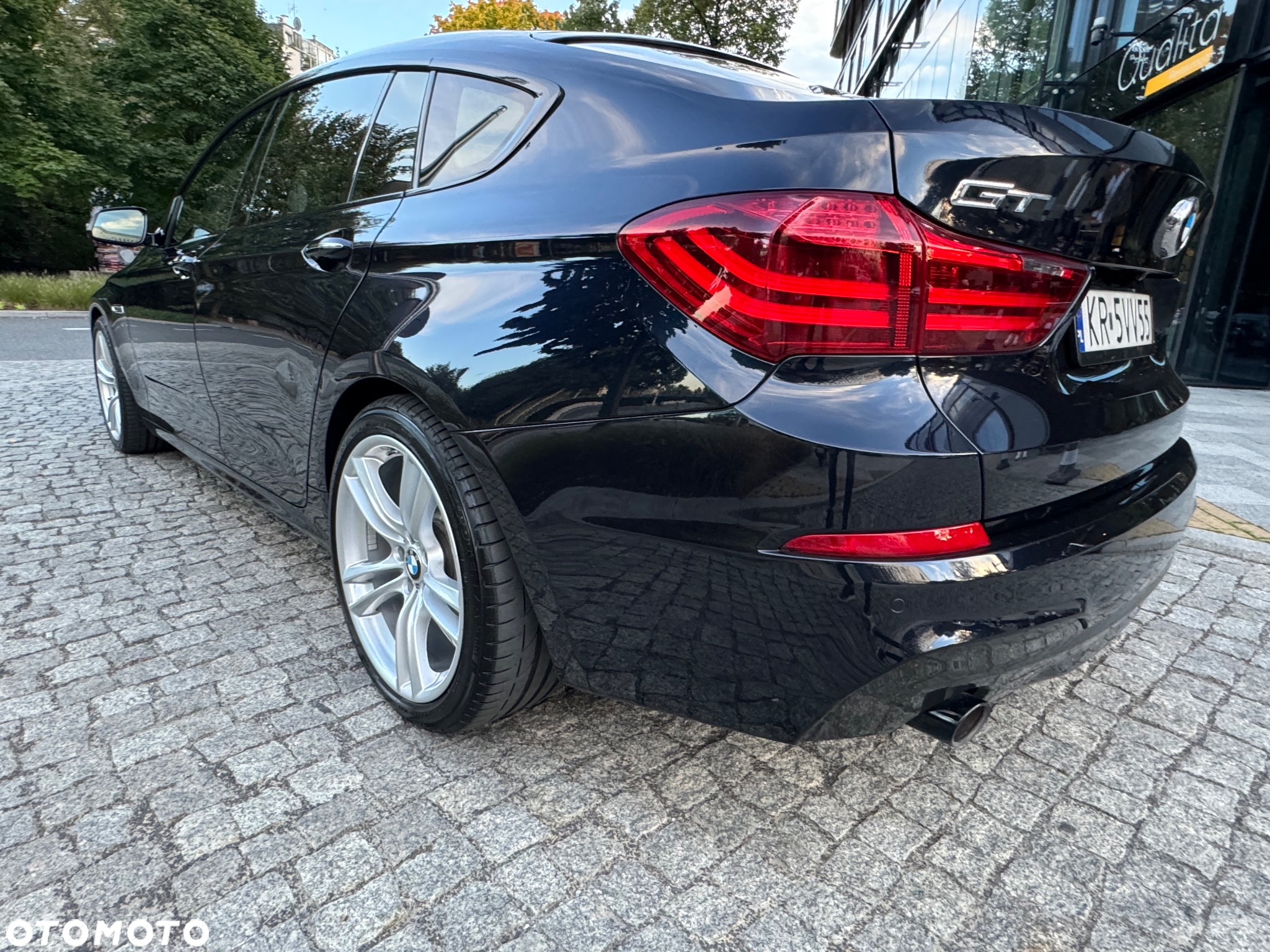 BMW Seria 5 535d xDrive - 11