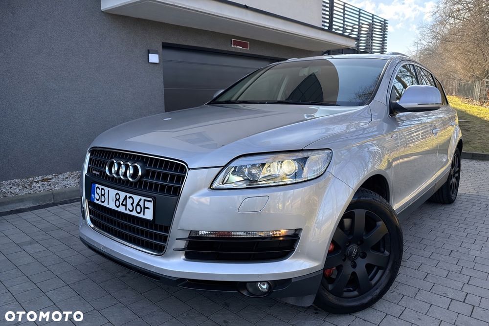 Audi Q7 - 8