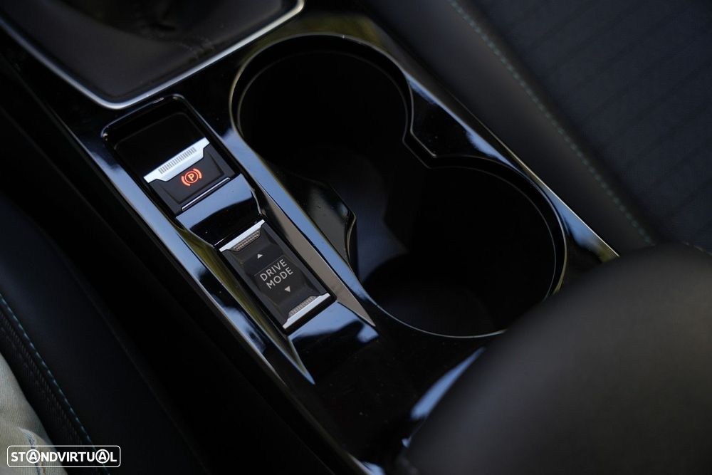 Peugeot 2008 1.2 PureTech Allure Pack - 15