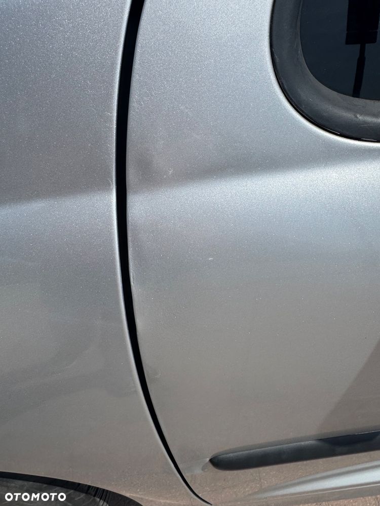 Peugeot 207 1.4 Access - 17