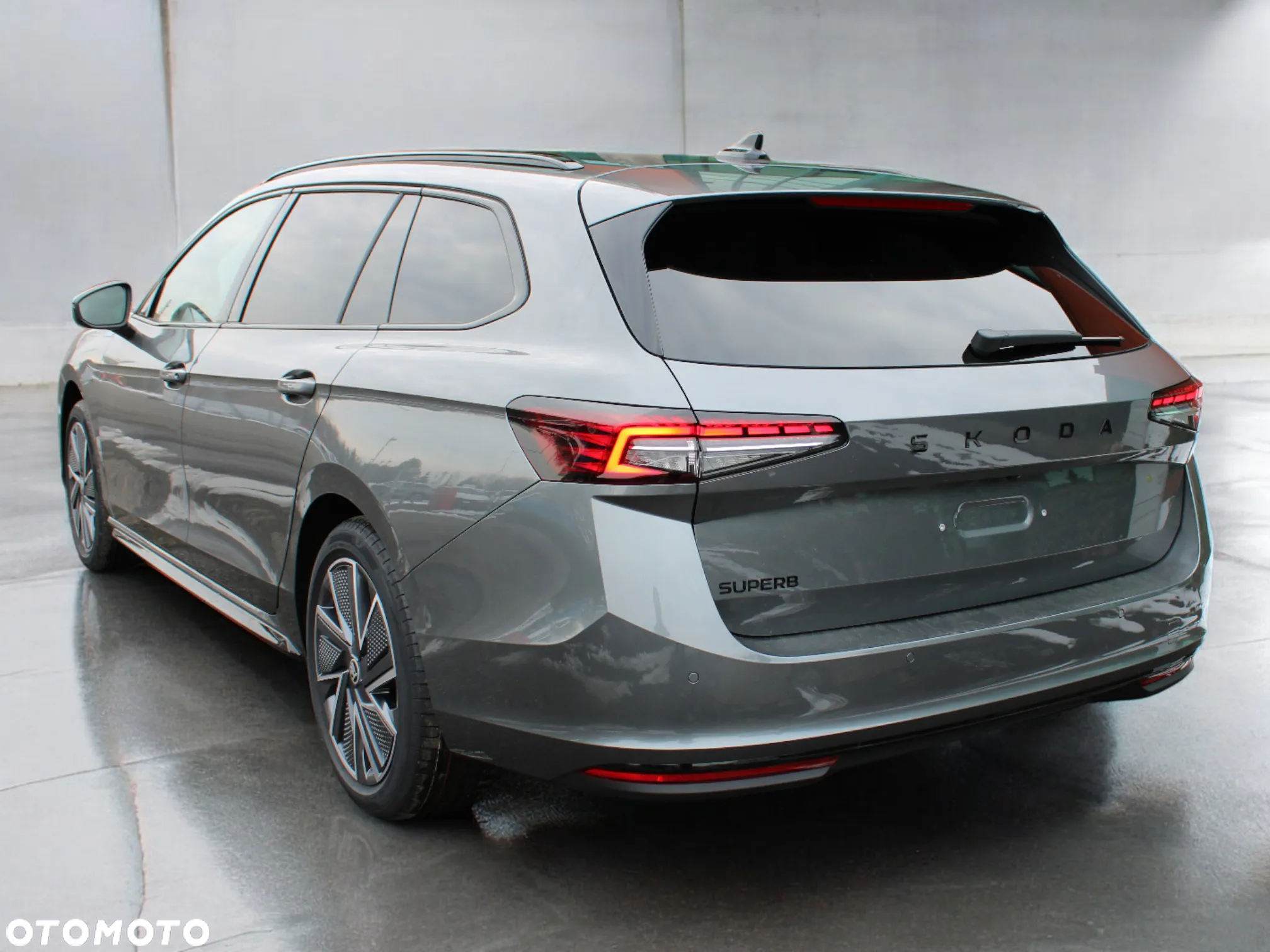 Skoda Superb 2.0 TSI Sportline DSG - 12