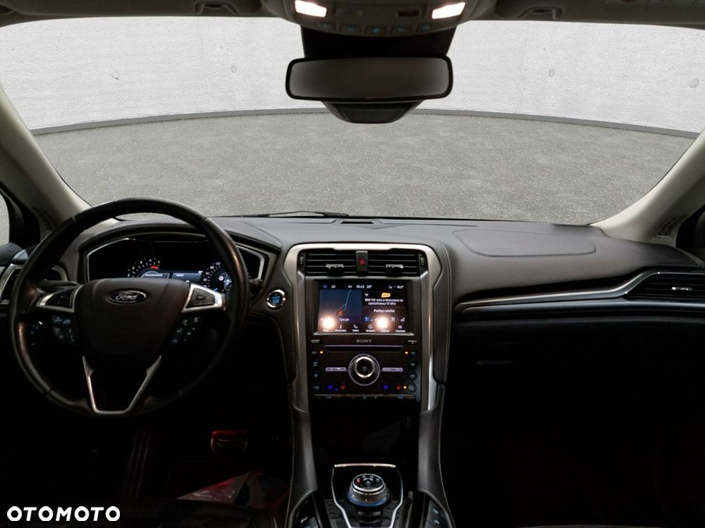 Ford Mondeo - 23