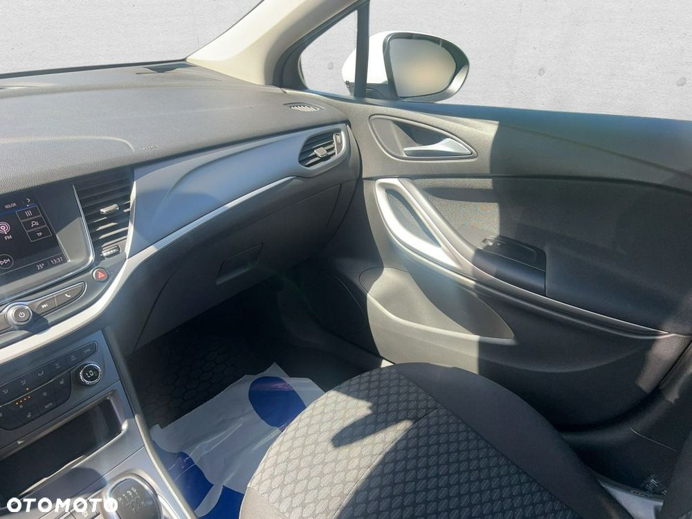 Opel Astra - 15