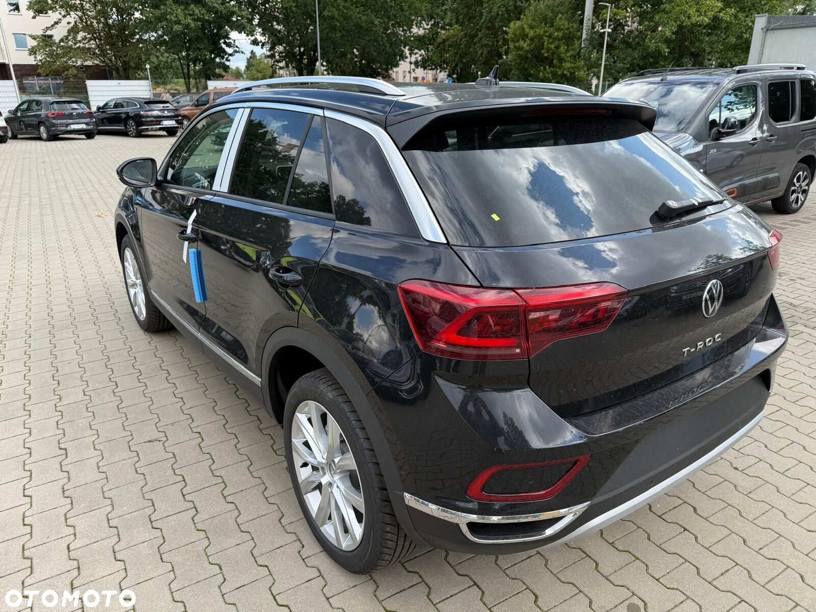 Volkswagen T-Roc - 4