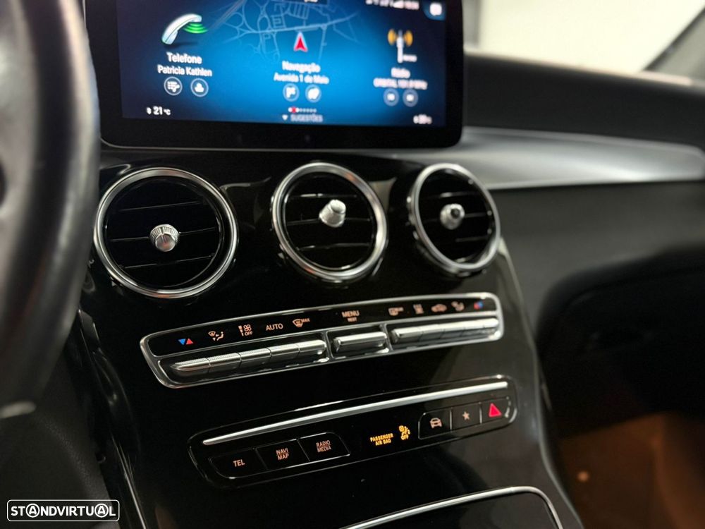 Mercedes-Benz GLC 300 de Coupe 4Matic 9G-TRONIC AMG Line Plus - 22