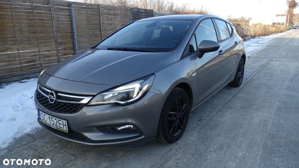 Opel Astra 1.4 T Dynamic - 11