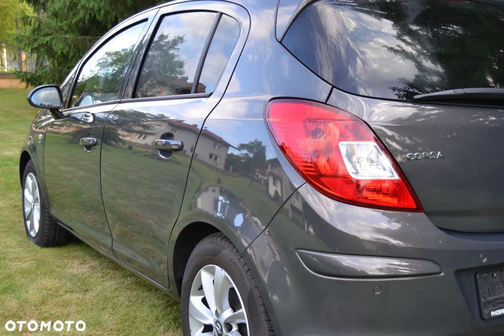 Opel Corsa 1.4 16V Energy - 16