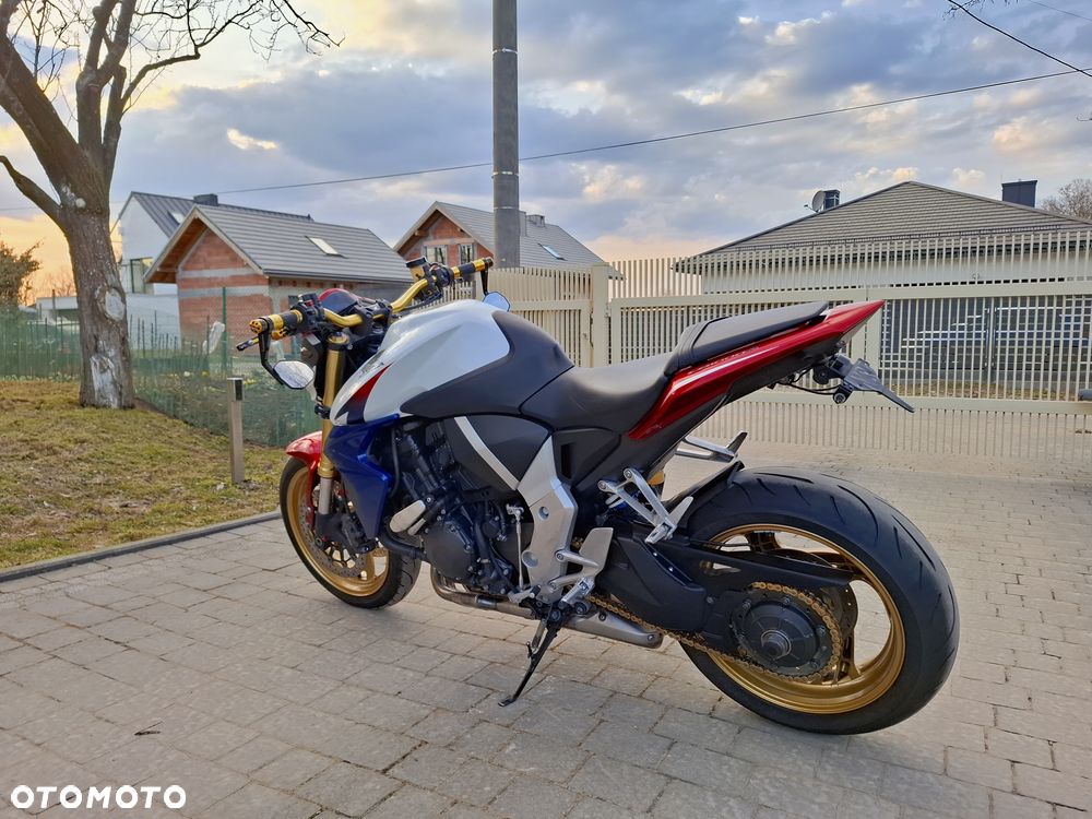 Honda CB - 23