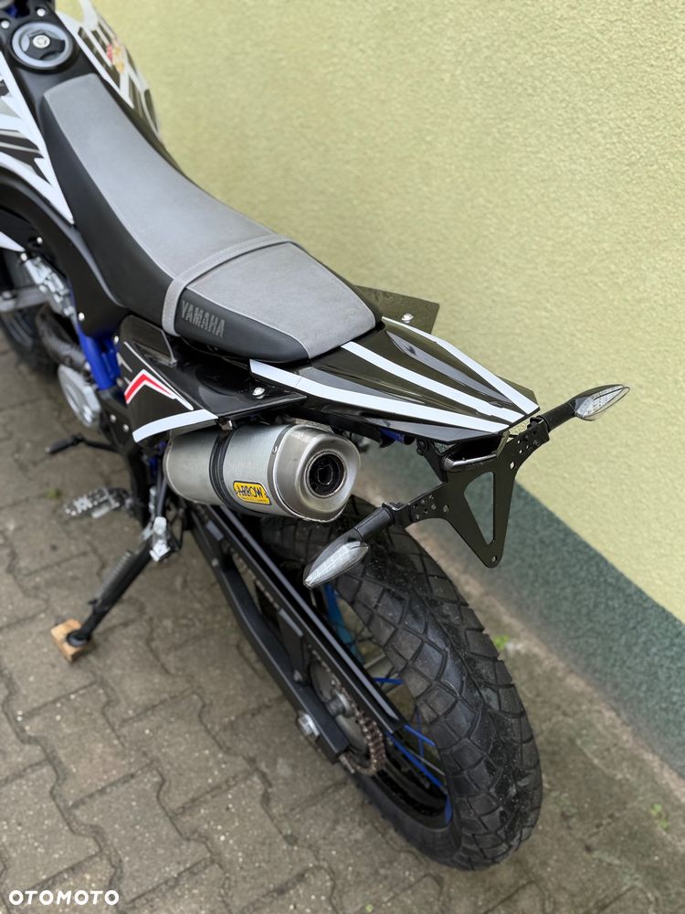 Yamaha WR - 19
