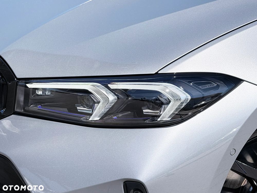 BMW Seria 3 320d xDrive M Sport - 10