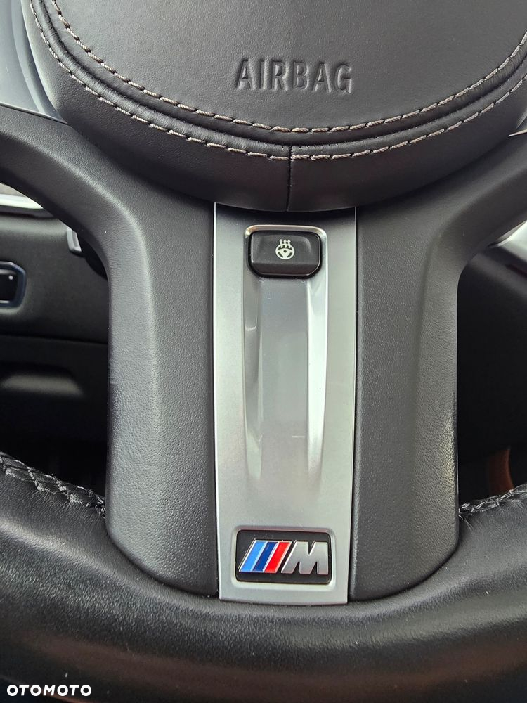 BMW X7 - 11