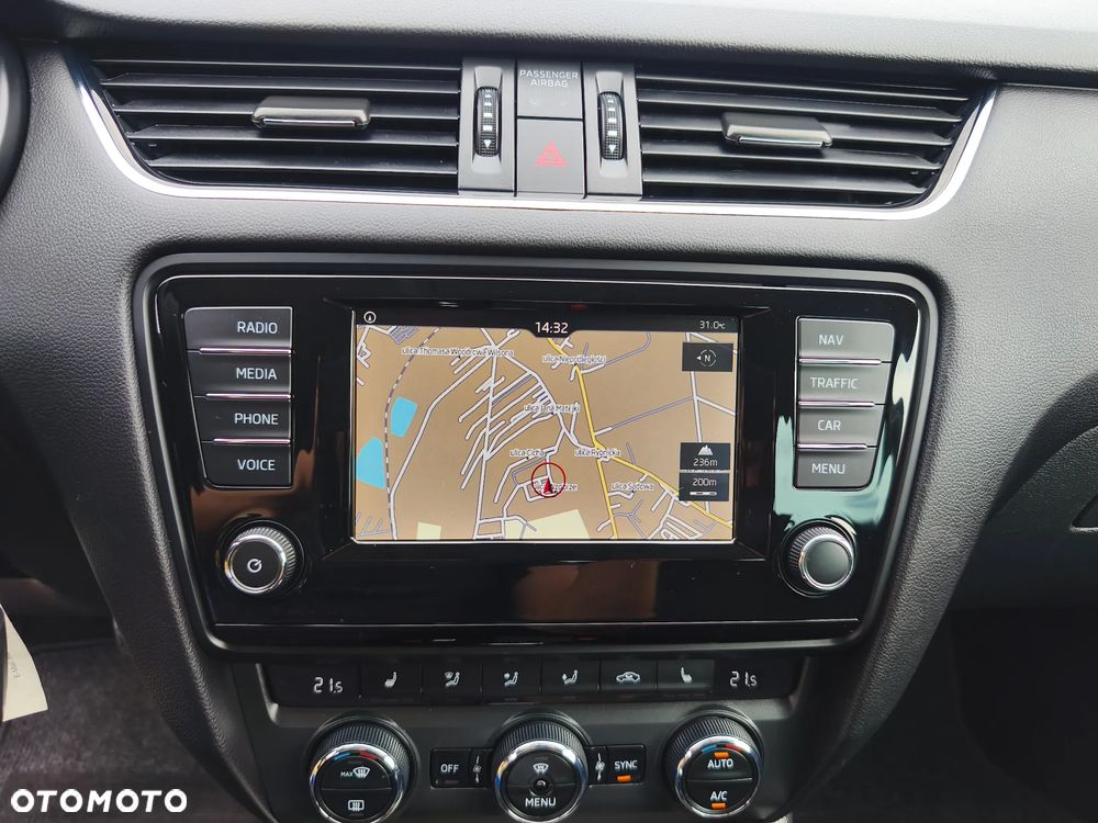 Skoda Octavia 2.0 TDI 4x4 DSG Scout - 28