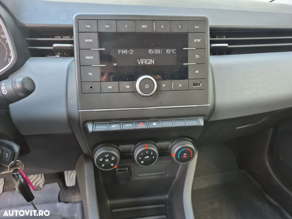 Renault Clio - 13