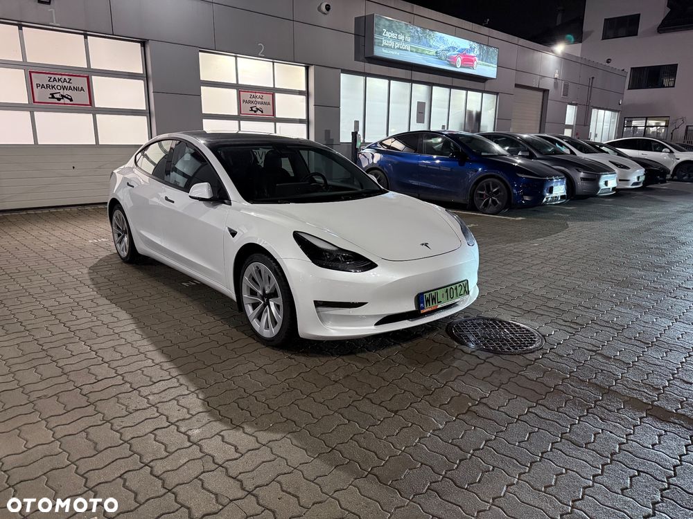Tesla Model 3 Langstreckenbatterie Allradantrieb Dual Motor - 3