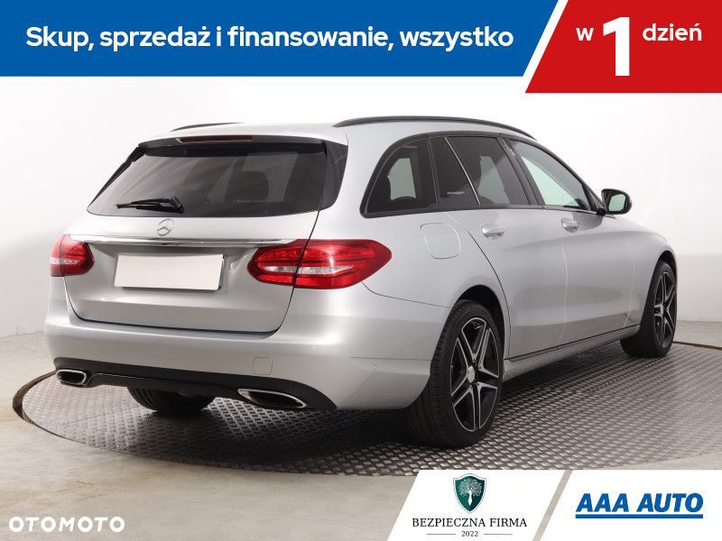 Mercedes-Benz Klasa C - 6