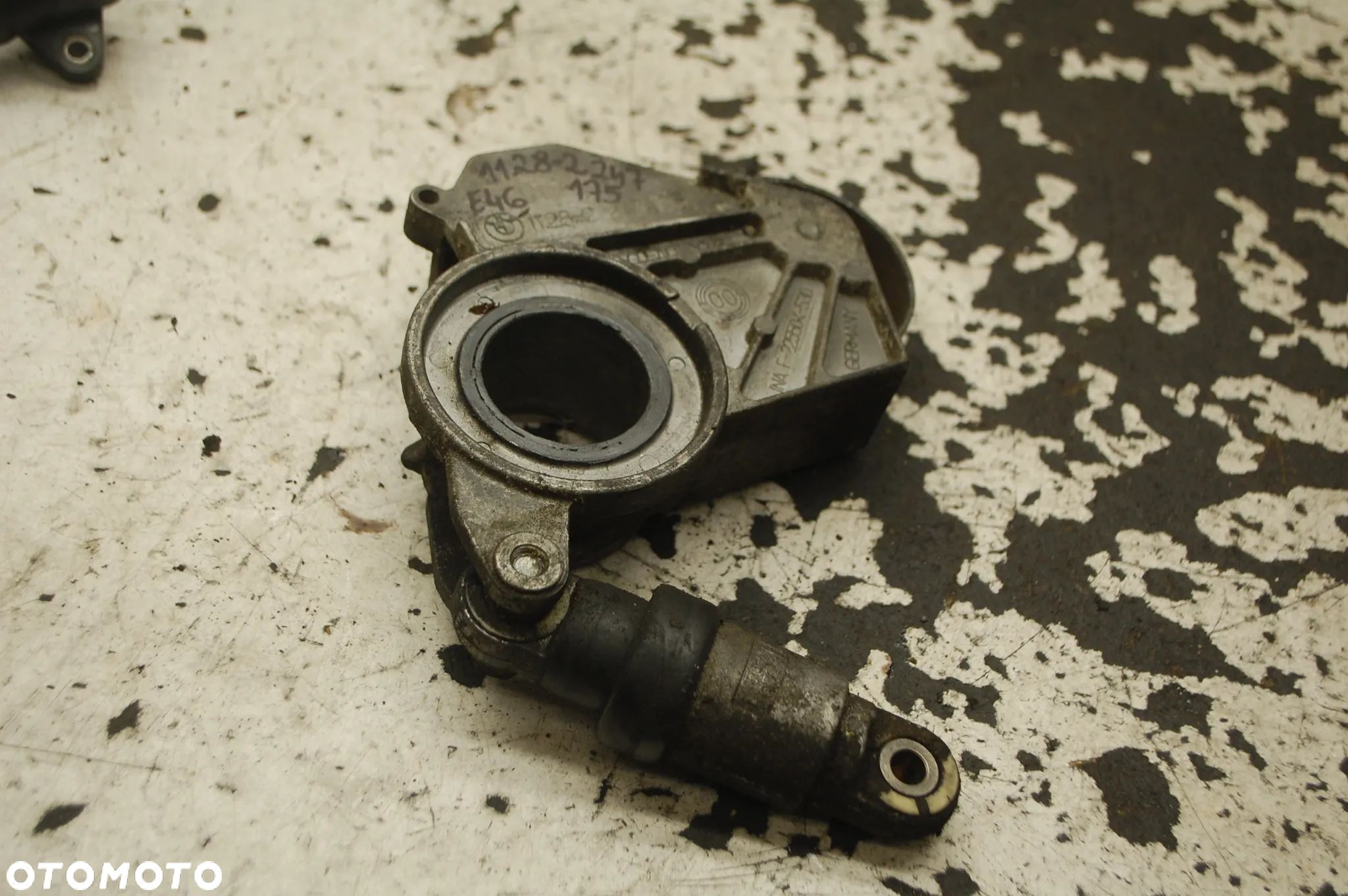 NAPINACZ PASKA KLINOWEGO 11282247175 BMW E46 2.0D 136KM - 1