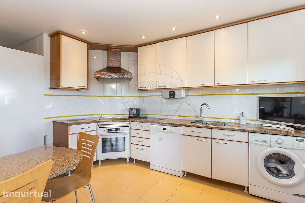 Apartamento T3 para arrendamento - Grande imagem: 2/29