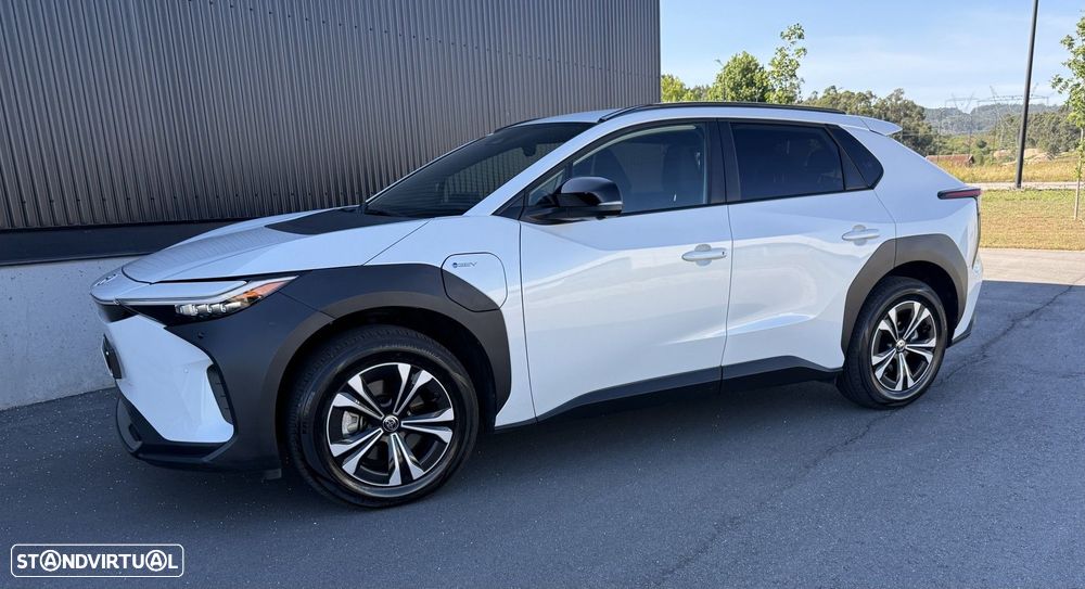 Toyota bZ4X 71,4 kWh Exclusive Limited - 3