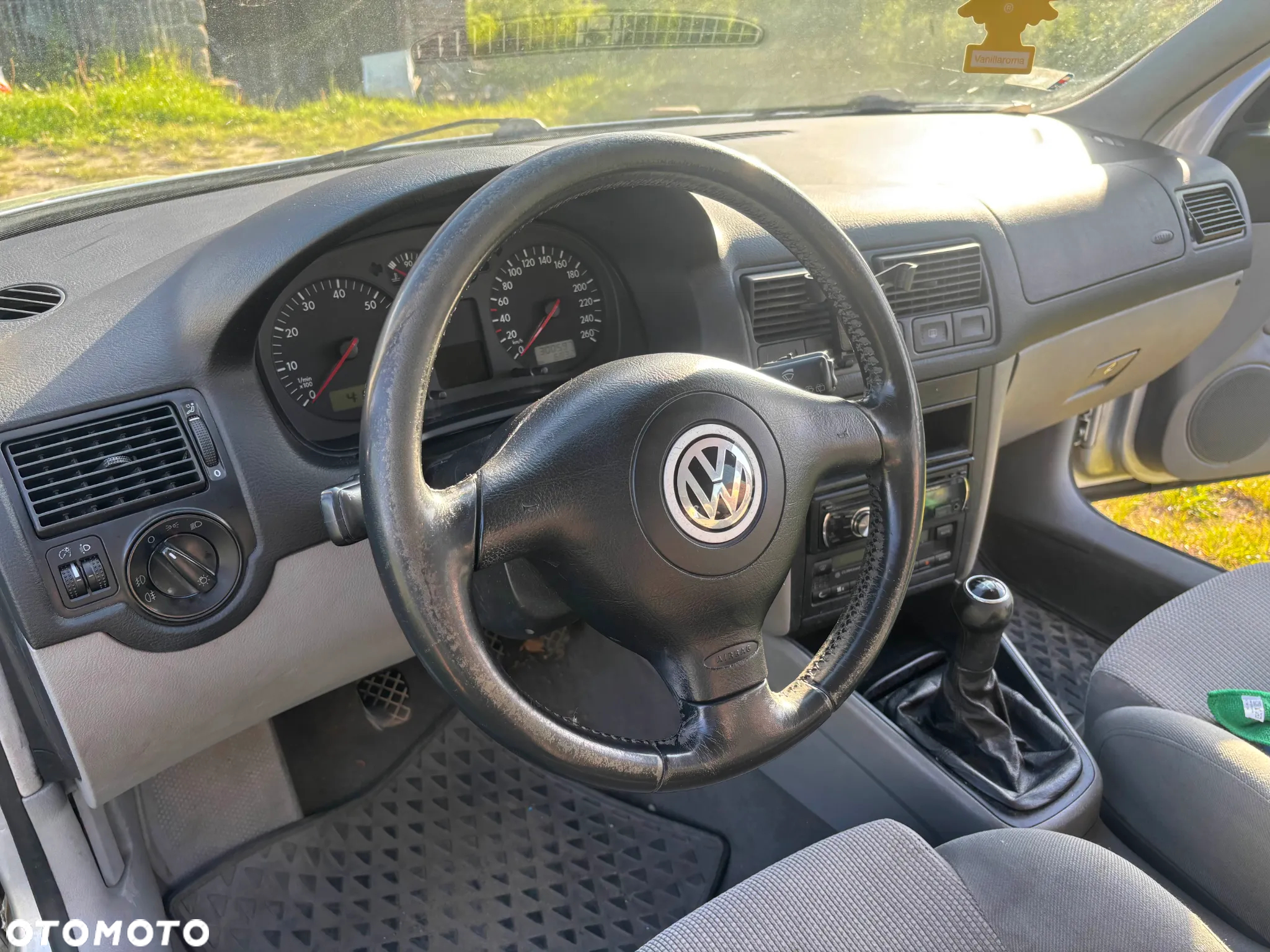Volkswagen Golf - 5