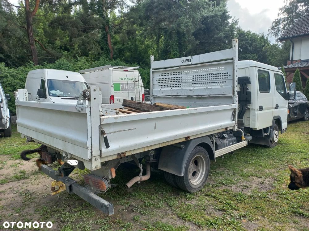 Mitsubishi FUSO CANTER - 3