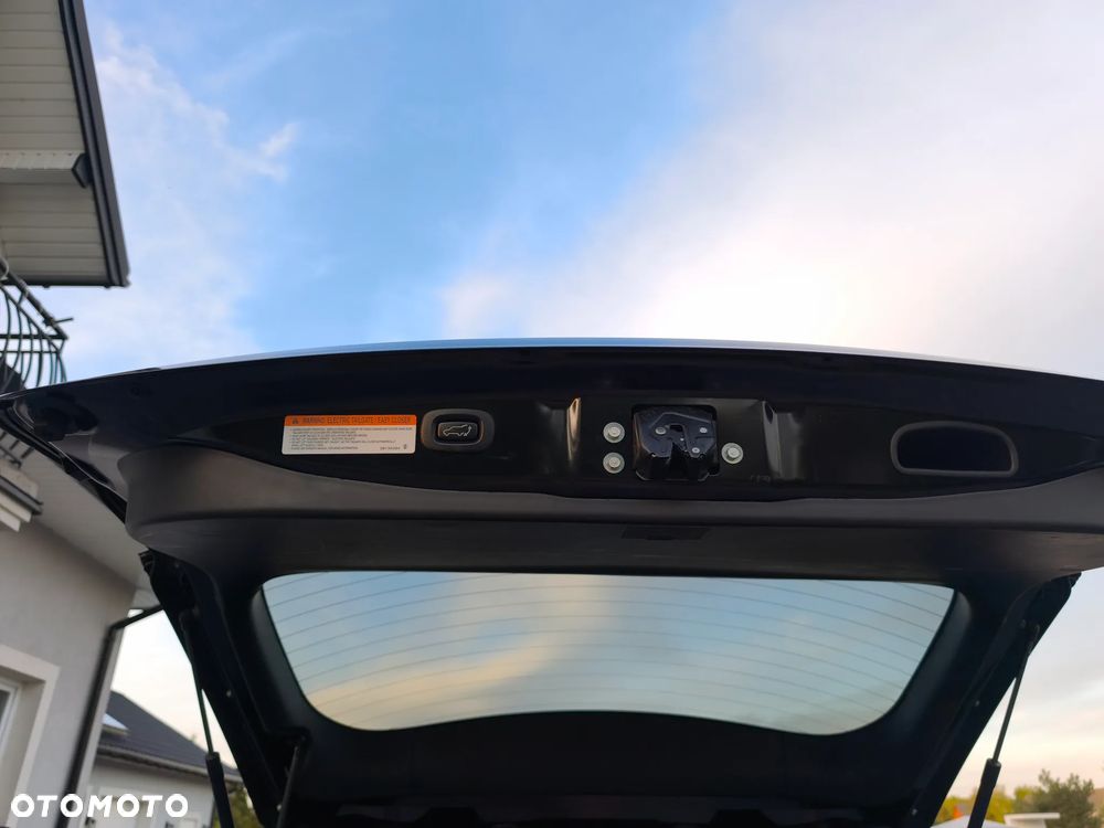 Mitsubishi Outlander - 7