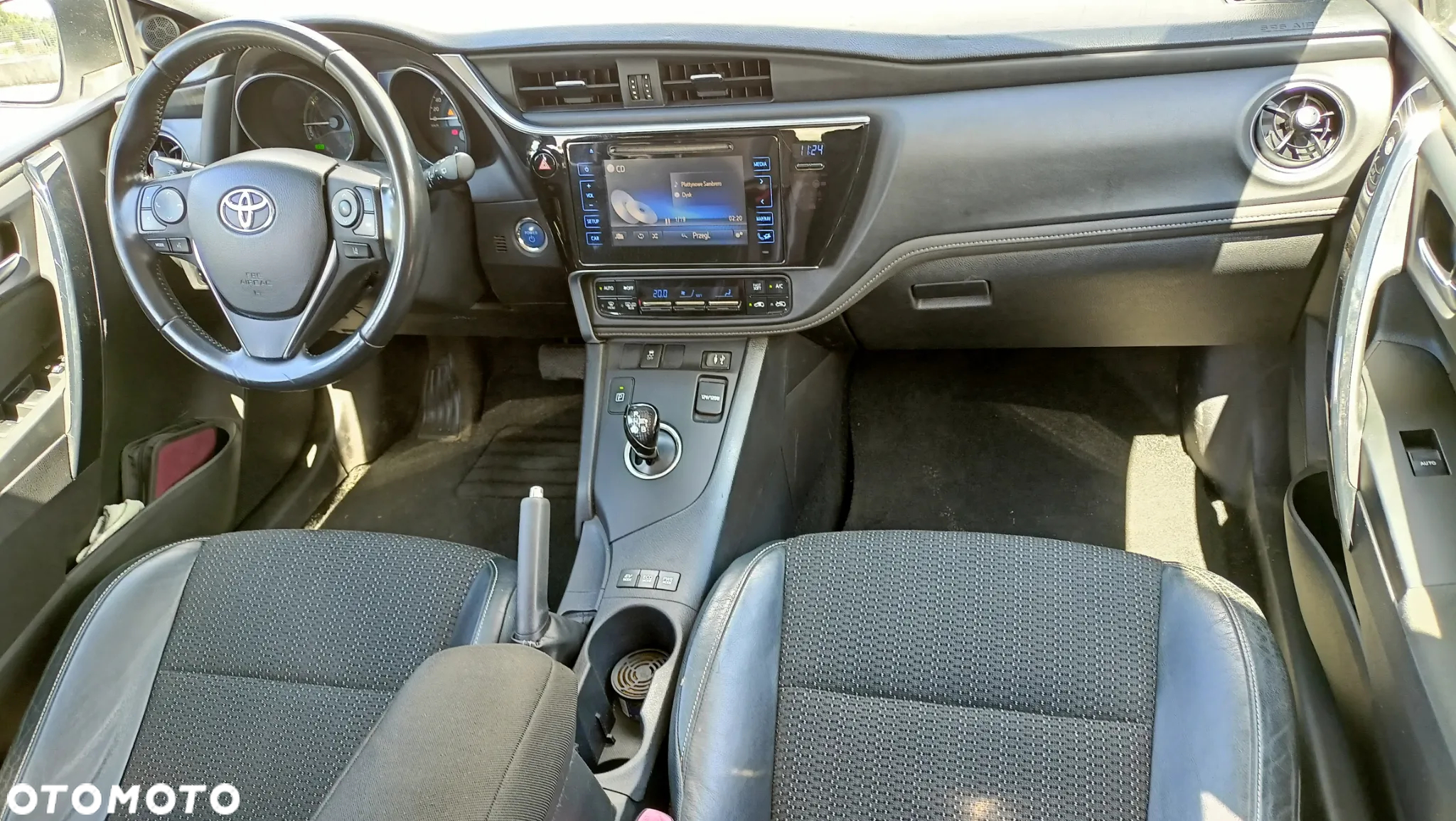 Toyota Auris - 21