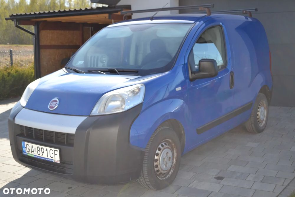 Fiat Fiorino Kombi 8V Base - 1