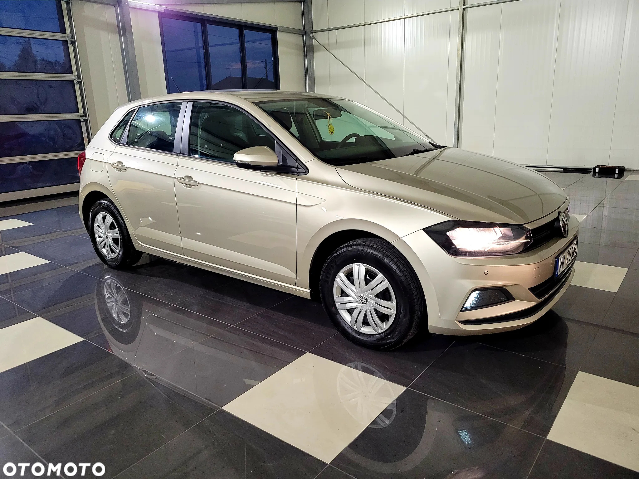 Volkswagen Polo 1.0 Comfortline - 9
