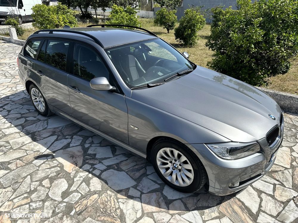 BMW 318 d Navigation - 11