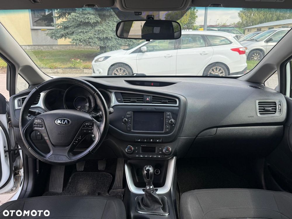 Kia Ceed 1.6 CRDi L - 30