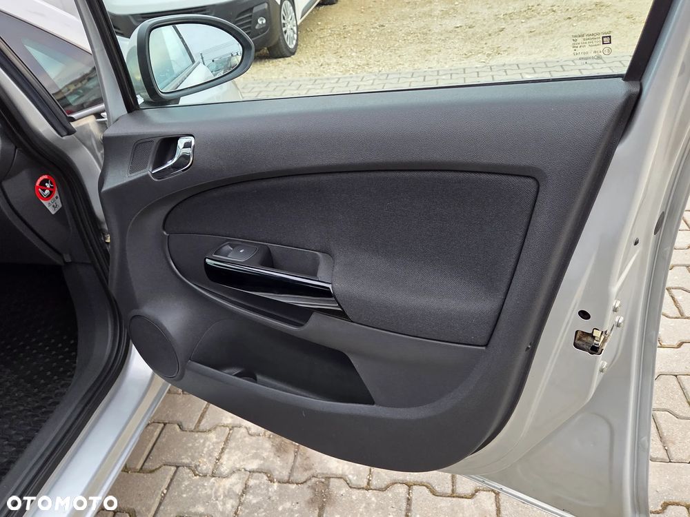 Opel Corsa 1.2 16V Enjoy - 32