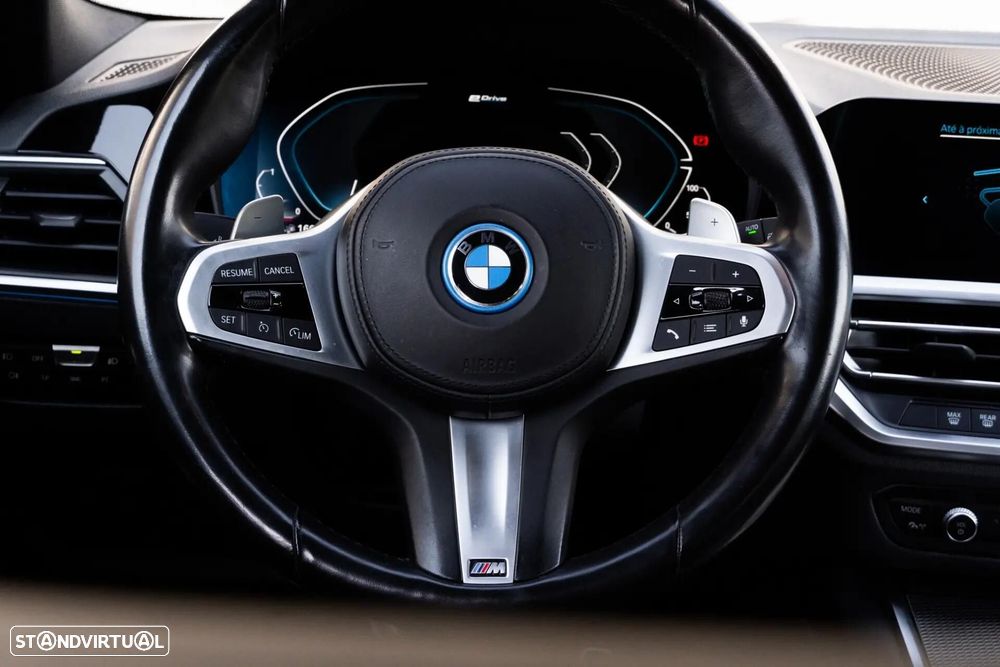 BMW 330 e Pack M Auto - 12