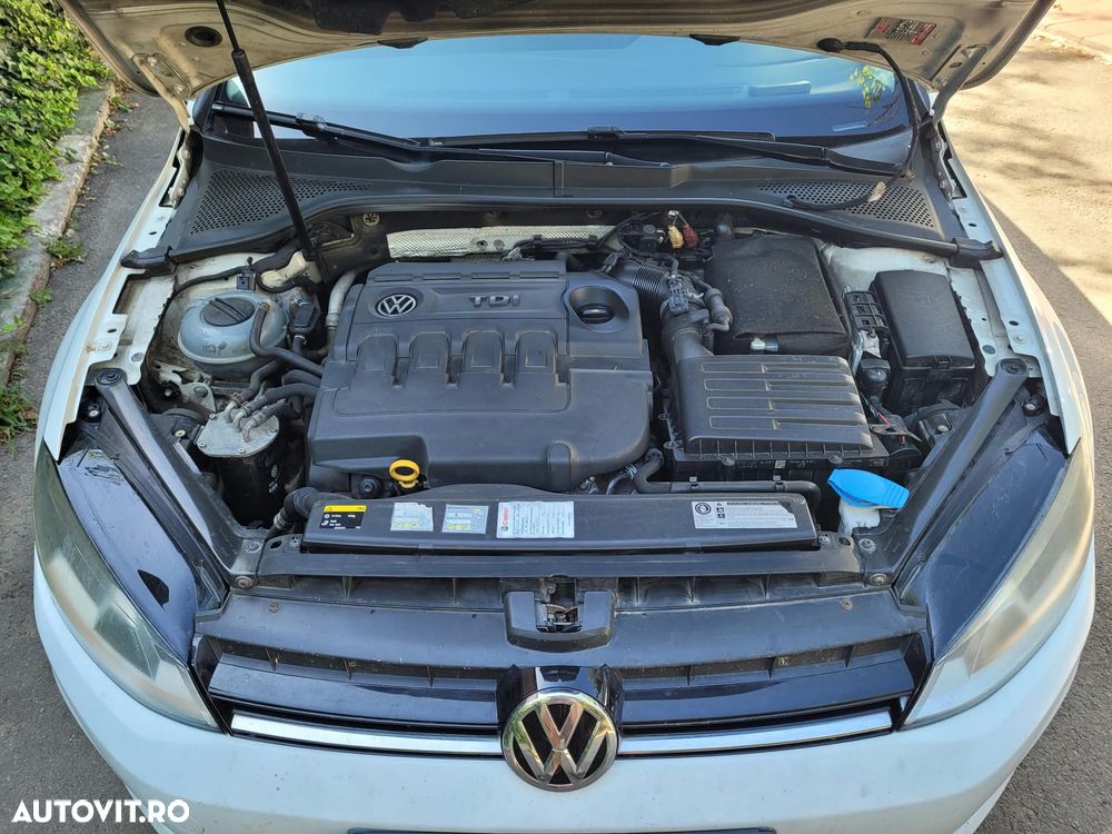 Volkswagen Golf - 4