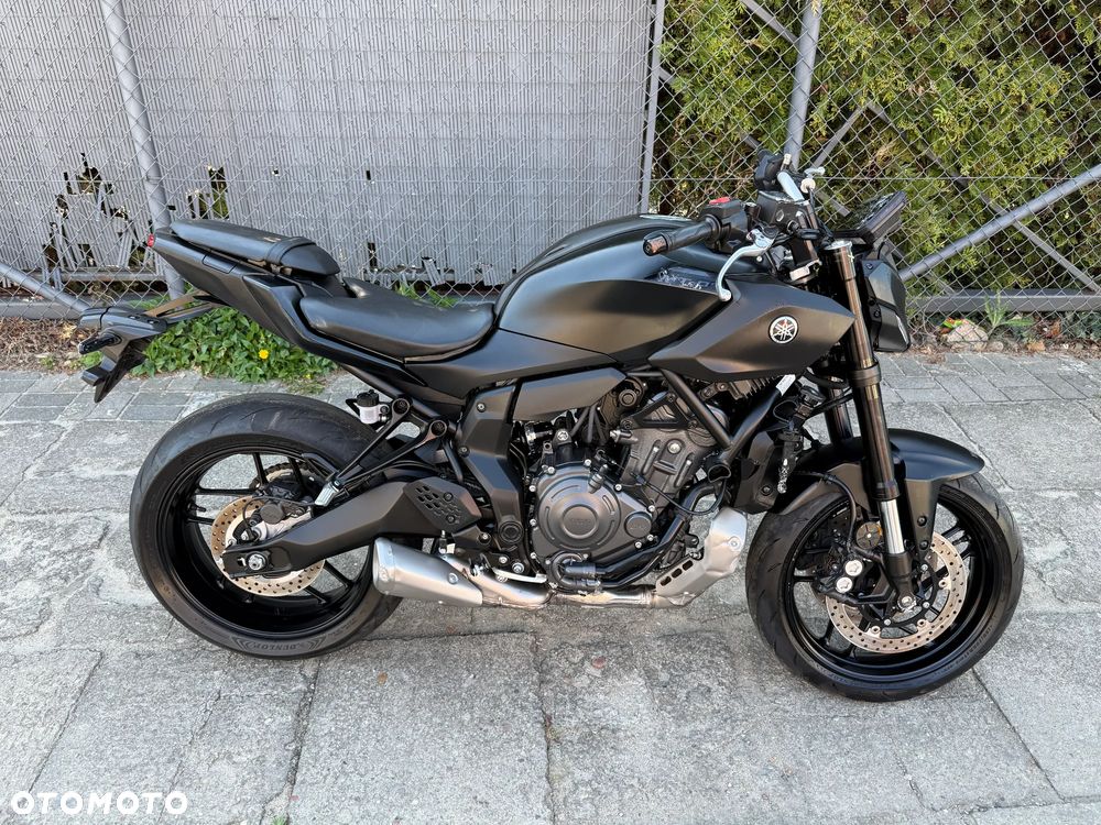 Yamaha MT - 7