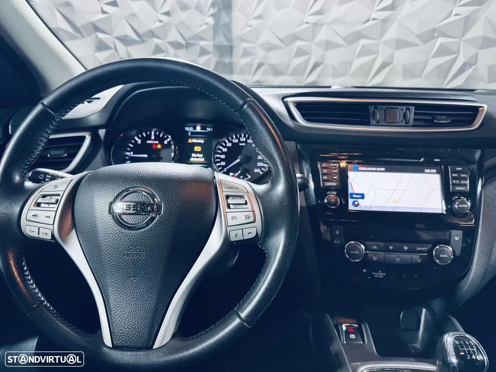 Nissan Qashqai 1.5 dCi Tekna Premium - 20