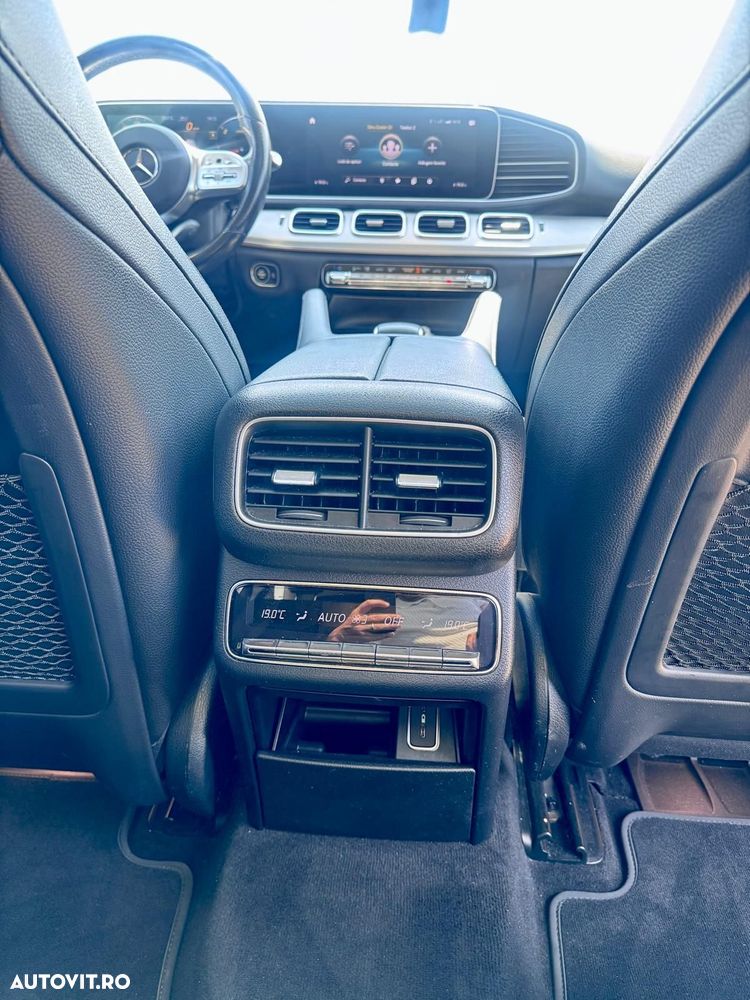 Mercedes-Benz GLE 300 d 4MATIC - 4