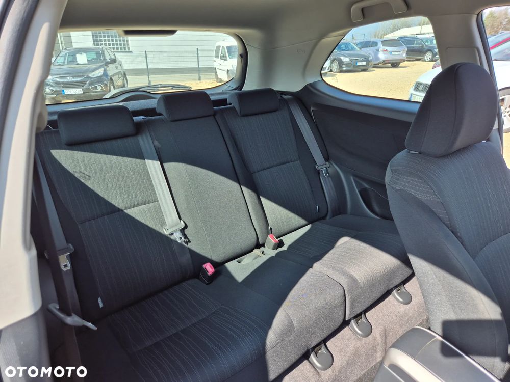 Toyota Auris 1.4 VVT-i - 8