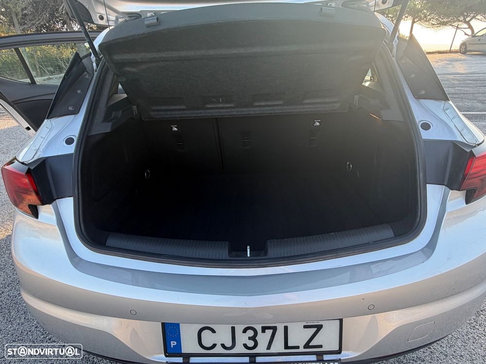 Opel Astra 1.2 T Edition - 14